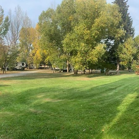 The Idaho Lodge & Rv Park Боннерс-Ферри Экстерьер фото