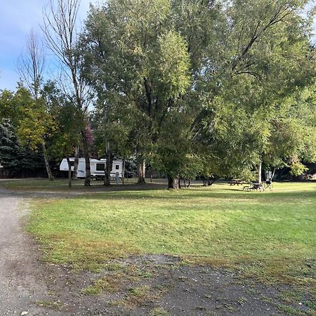 The Idaho Lodge & Rv Park Боннерс-Ферри Экстерьер фото